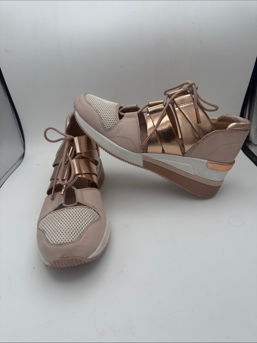 Michael Kors MK Beckett wedge trainer sneakers pink ballet, beige gold sz 8M